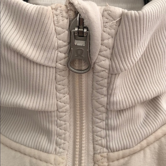 Lululemon Keep It Cozy Jacket
Angel Wing - Picture 7 of 14